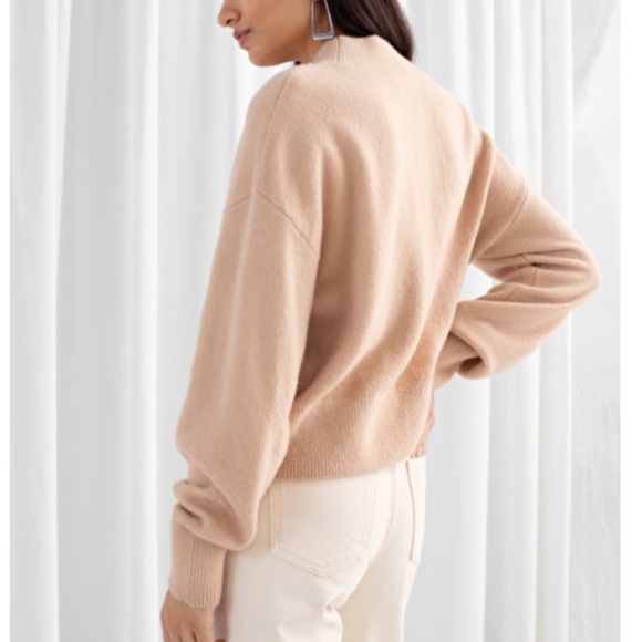 & Other Stories Mock Neck Sweater Cropped Hem Straight Box Bodice Large Caramel - Picture 8 of 14